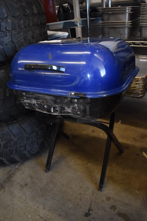 Blue and Black Metal Floor Style Grill. 21x24x30 - Image 3 of 5