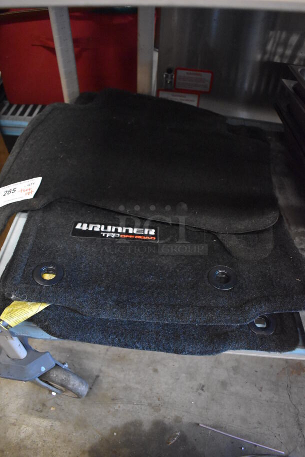 ALL ONE MONEY! Tier Lot of Various Items Including Metal Colander and Bins - Image 3 of 5