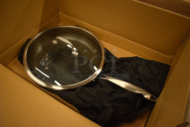 BRAND NEW SCRATCH AND DENT! NutriChef NC3PL12 Metal Skillet and Lid. 20.5x12x2