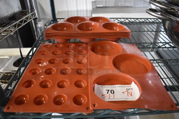 7 Various Orange Silform Baking Pan Liners; 3 Cup, 24 Cup and 5 Cup. 12x7.5x2, 12x7.5x1. 7 Times Your Bid! - Image 1 of 4