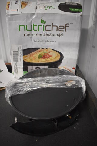 IN ORIGINAL BOX! NutriChef PCRM12N Crepe Maker. See Pictures For Damage. 