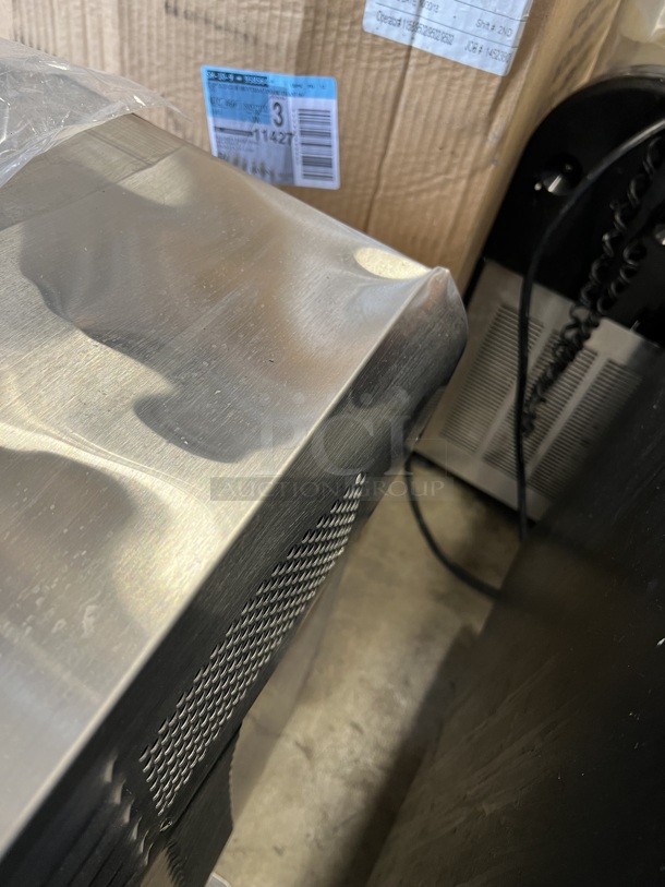 BRAND NEW SCRATCH AND DENT! 2022 TurboChef Eco Stainless Steel Commercial Countertop Electric Powered High-Speed Rapid Cook Oven. See Pictures for Cracked Glass. 208/240 Volts, 1 Phase. 17.5x26x21.5 - Image 10 of 12