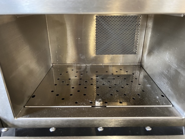 BRAND NEW SCRATCH AND DENT! 2022 TurboChef Eco Stainless Steel Commercial Countertop Electric Powered High-Speed Rapid Cook Oven. See Pictures for Cracked Glass. 208/240 Volts, 1 Phase. 17.5x26x21.5 - Image 8 of 12