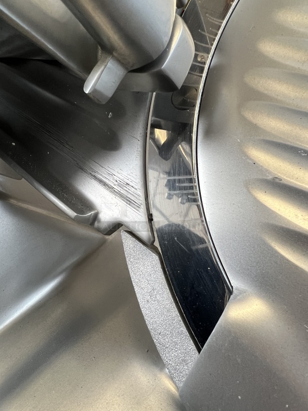 BRAND NEW SCRATCH AND DENT! Hobart Centerline EDGE12-11 Stainless Steel Commercial Countertop 12" Manual Meat Slicer w/ Blade Sharpener. 115 Volts, 1 Phase. 26x22x22. Tested and Working! - Image 8 of 10