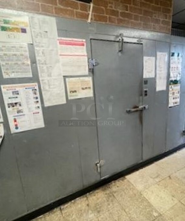 Norlake 6'x6'x6.5' SELF CONTAINED Walk In Cooler Box w/ Floor, Copeland KAMB-007E-CAV-800 208-230 Volt, 1 Phase Compressor and Norlake Condenser. Picture of the Unit Before Removal Is Included In the Listing. - Image 1 of 12