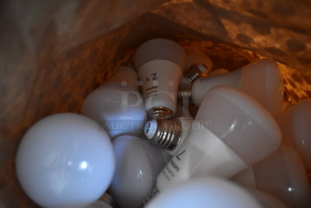 24 Phillips Hue White and Color Light Bulbs w/ 5 Philips Hue Controller. 24 Times Your Bid! - Image 2 of 8
