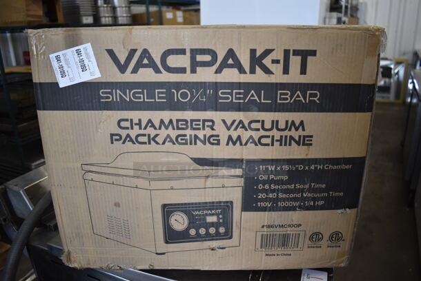 BRAND NEW SCRATCH AND DENT! VacPak-It 186VMC10OP Stainless Steel Commercial Countertop Chamber Vacuum Packaging Machine with 10 1/4" Seal Bar and Oil Pump. 120 Volts, 1 Phase. 13x19x15. Tested and Powers On But Does Not Seal - Image 9 of 9
