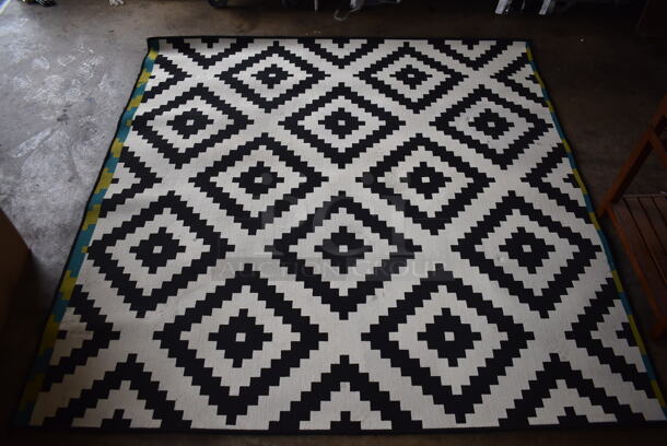 Multi Colored Rug. 79x79 - Image 1 of 6