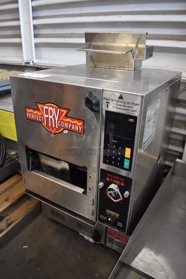 2018 Perfect Fry Company PFA570 Stainless Steel Commercial Countertop Electric Powered Ventless Fryer. 208 Volts, 1 Phase. 17x20x27 - Image 2 of 6