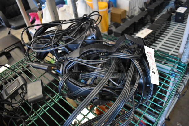 2 HTC VR Headset. 9x12x6. 2 Times Your Bid! - Image 2 of 4