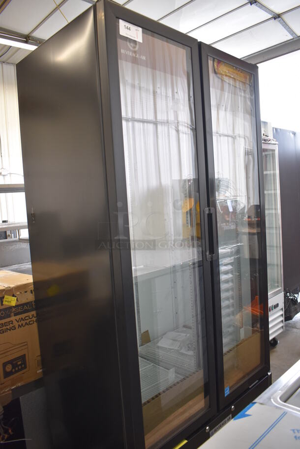 BRAND NEW SCRATCH AND DENT! Beverage Air MT34-1 ENERGY STAR Metal Commercial 2 Door Reach In Cooler Merchandiser w/ LED Lighting and Poly Coated Racks. 115 Volts, 1 Phase. 39x26x79. Tested and Working! - Image 2 of 7