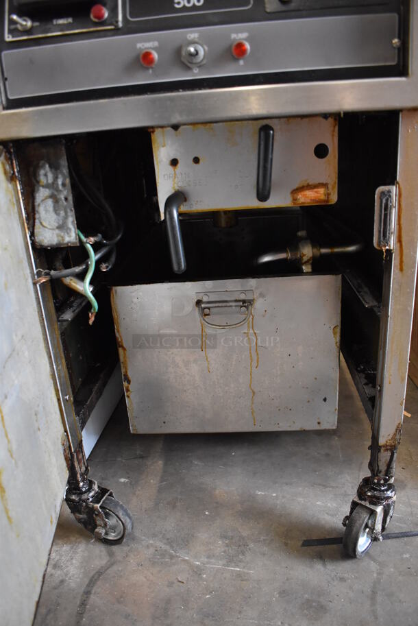 Henny Penny 600 Stainless Steel Commercial Floor Style Electric Powered Pressure Fryer w/ Metal Basket on Commercial Casters. 208 Volts, 1 Phase. 18x39x48 - Image 5 of 7