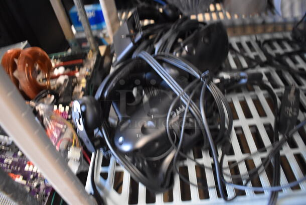 2 HTC VR Headset. 9x12x6. 2 Times Your Bid! - Image 4 of 5