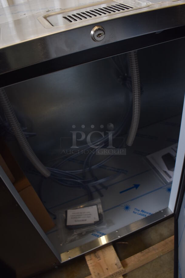 BRAND NEW SCRATCH AND DENT! Beverage Air DD94HC-1-B-144 Stainless Steel Commercial Direct Draw Kegerator w/ 2 Beer Towers. Stock Picture Used As Gallery. 115 Volts, 1 Phase. 95x28.5x37.5. Tested and Working! - Image 6 of 11