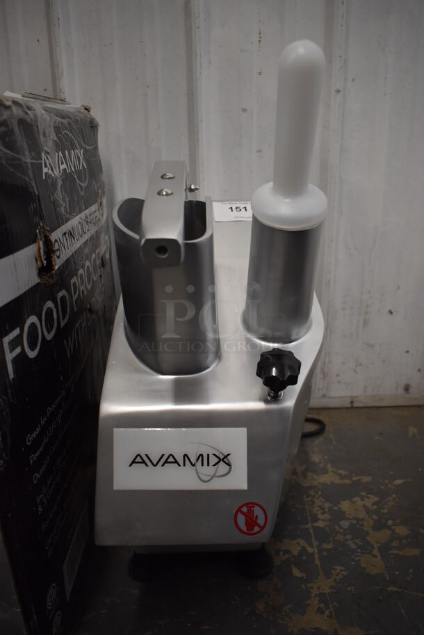 LIKE NEW! AvaMix 177CFP5D Metal Commercial Countertop Dice Continuous Feed Food Processor w/ 6 Slicing Blades, 3 Shredding Blades and 3 Large Blades. Unit Has Only Been Used a Few Times! Goes GREAT w/ Lots 154 and 155! 120 Volts, 1 Phase. 10x22x24. Tested and Working! - Image 6 of 12