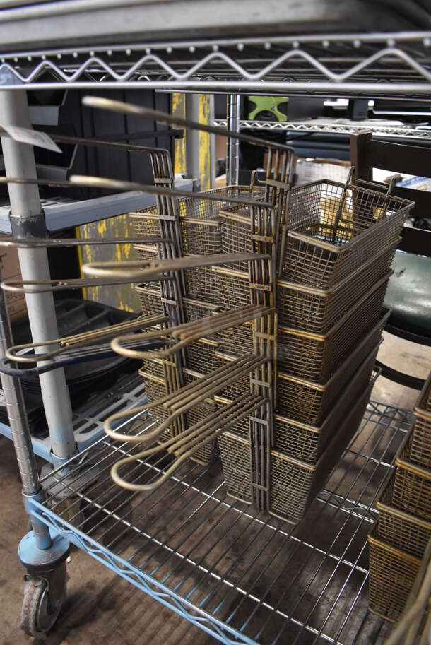 12 Metal Fry Baskets. Includes 6.5x25x12. 12 Times Your Bid! - Image 1 of 3