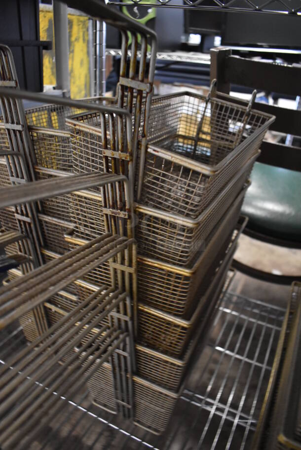 12 Metal Fry Baskets. Includes 6.5x25x12. 12 Times Your Bid! - Image 2 of 3