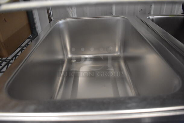 LIKE NEW! ServIt 423FW200D Stainless Steel Commercial Countertop 2 Well Food Warmer. Unit Has Only Been Used a Few Times! 120 Volts, 1 Phase. 30.5x23x0.5. Tested and Working! - Image 3 of 6