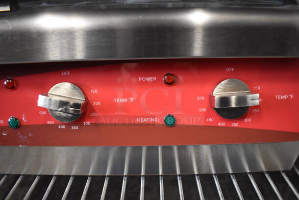 BRAND NEW SCRATCH AND DENT! Avantco 177EG24N Stainless Steel Commercial Countertop Electric Powered Flat Top Griddle. Missing One Foot. 208/240 Volts, 1 Phase. 24x20x10. Tested and Working! - Image 4 of 7