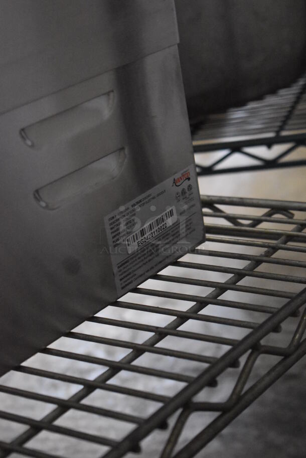 BRAND NEW SCRATCH AND DENT! Avantco 177EG24N Stainless Steel Commercial Countertop Electric Powered Flat Top Griddle. Missing One Foot. 208/240 Volts, 1 Phase. 24x20x10. Tested and Working! - Image 6 of 7