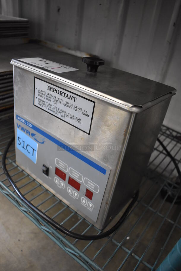 VWR 75D Stainless Steel Countertop Ultrasonic Cleaner. 120 Volts, 1 Phase. 10x6x10. Tested and Working! - Image 3 of 6