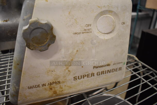 Panasonic MK-G20NR Metal Countertop Meat Grinder. 6x14x15. Tested and Working! - Image 5 of 5