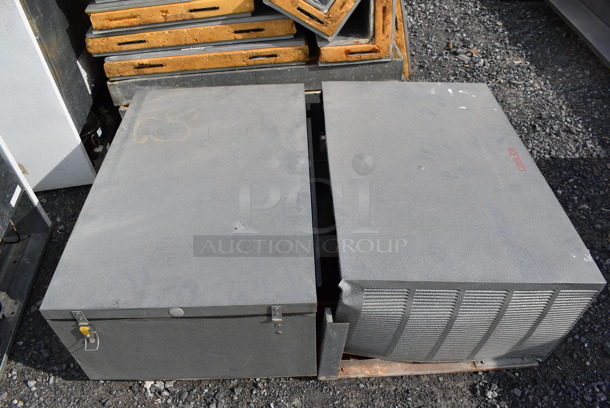 6'x8' Norlake SELF CONTAINED Walk In Cooler Box w/ Copeland RSE4-0075-IAV-204 208/230 Volt, 1 Phase Compressor and Norlake CPB0751C 208-230 Volt, 1 Phase Condenser. Picture of the Unit Before Removal Is Included In the Listing.
 - Image 5 of 10