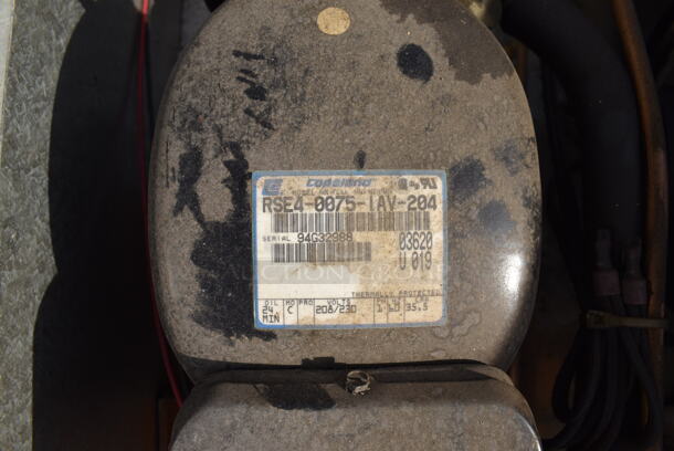 6'x8' Norlake SELF CONTAINED Walk In Cooler Box w/ Copeland RSE4-0075-IAV-204 208/230 Volt, 1 Phase Compressor and Norlake CPB0751C 208-230 Volt, 1 Phase Condenser. Picture of the Unit Before Removal Is Included In the Listing.
 - Image 7 of 10