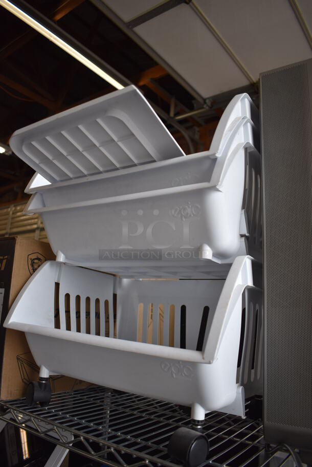 ALL ONE MONEY! Tier Lot of Various Items Including Sony Television and White Poly Baskets - Image 3 of 5