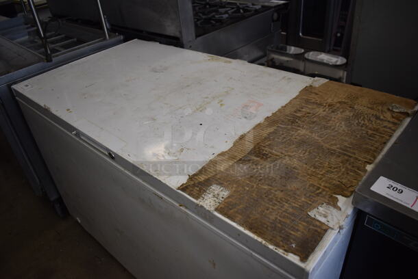 Frigidaire Metal Chest Freezer. 56x30x34. Tested and Working! - Image 3 of 5