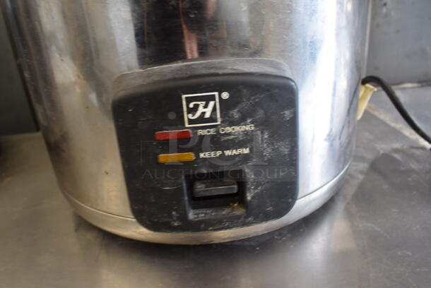 Thunder Group Stainless Steel Commercial Countertop Rice Cooker. 120 Volts, 1 Phase. 16x18x14. Tested and Working! - Image 5 of 5