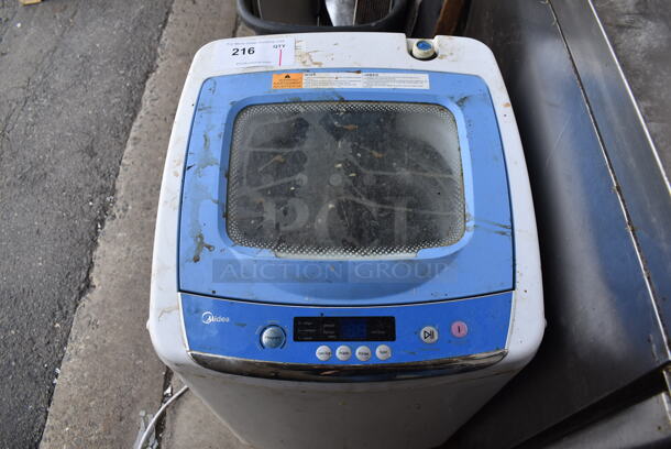 2018 Midea MAR30-P0501GP Floor Style Portable Washer on Casters. 120 Volts, 1 Phase. 17x17x31.5 - Image 3 of 6