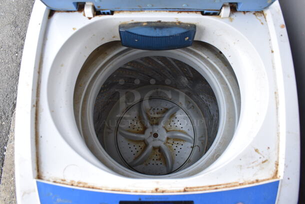 2018 Midea MAR30-P0501GP Floor Style Portable Washer on Casters. 120 Volts, 1 Phase. 17x17x31.5 - Image 4 of 6