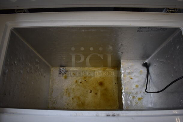 General Electric Metal Chest Freezer. 115 Volts, 1 Phase. 37x21x33.5. Tested and Powers On But Does Not Get Cold - Image 5 of 7