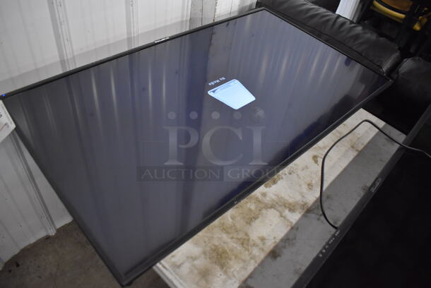 Sceptre H40 40" Television w/ Metal Wall Mount. 100-240 Volts, 1 Phase. Buyer Must Pick Up - We Will Not Ship This Item. Tested and Working! - Image 3 of 6