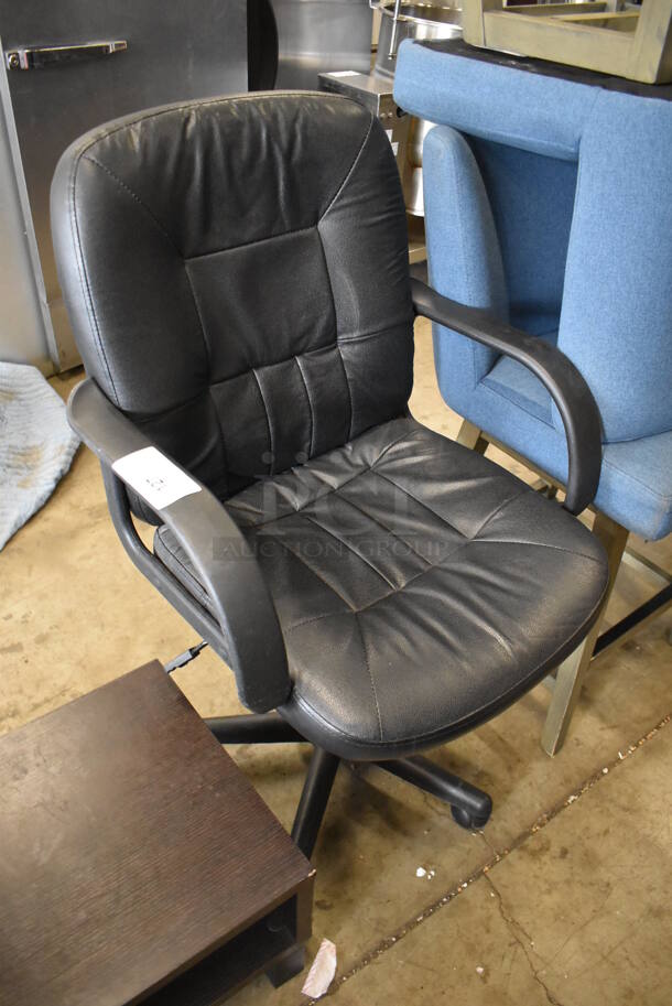 Black Office Chair on Casters. 24x22x41 - Image 3 of 3