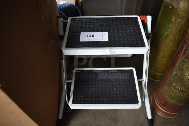 White Metal 2 Step Stool. 20x20x18 - Image 1 of 3