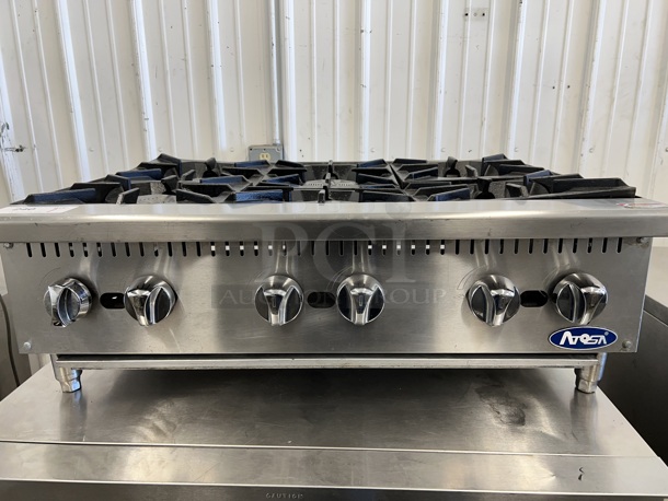 Atosa Stainless Steel Commercial Countertop Natural Gas Powered 6 Burner Range. 36x28x10 - Image 5 of 6