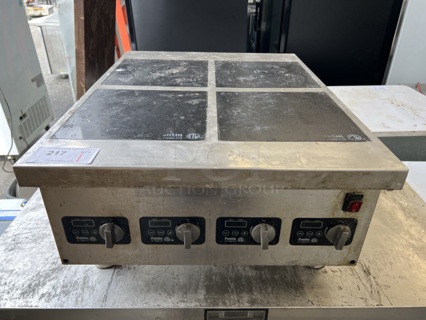 Pantin Stainless Steel Commercial Countertop Electric Powered 4 Burner Induction Range. 240 Volts, 1 Phase. 24x31.5x14