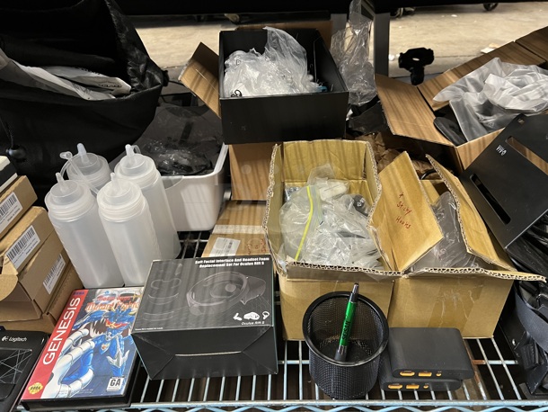 ALL ONE MONEY! Tier Lot of Various Items Including Poly Condiment Bottles, Metal Mounting Brackets, Dlink, Carpet Grip Pads and Keyboard - Image 3 of 10