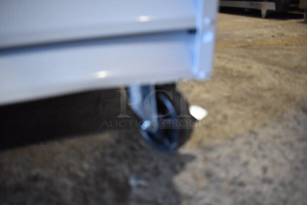 BRAND NEW SCRATCH AND DENT! Avantco 178GCD12FHCW Metal Commercial Single Door Reach In Freezer Merchandiser w/ Poly Coated Racks and LED Lighting on Commercial Casters. 115 Volts, 1 Phase. 27x26x83. Tested and Working! - Image 6 of 6