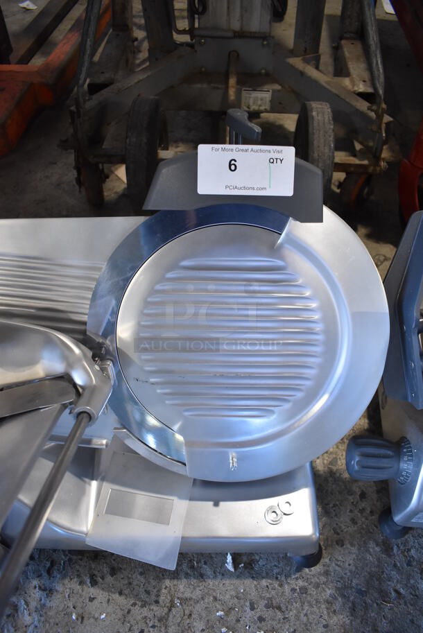 BRAND NEW SCRATCH AND DENT! Hobart Centerline EDGE14-11 Stainless Steel Commercial Countertop Meat Slicer w/ Blade Sharpener.  Backside Knob is Broken. 115 Volts, 1 Phase. 30x24x22. Tested and Powers On But Blade Does Not Move - Image 3 of 8