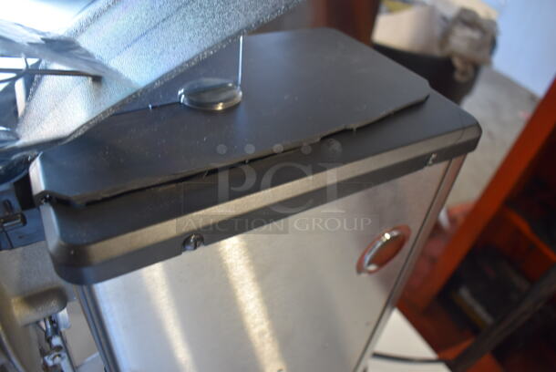 BRAND NEW SCRATCH AND DENT! Bunn GVH-2 2 lb. Stainless Steel Commercial Countertop Bulk Coffee Bean Grinder. Top Panel Is Cracked and Bottom Catch Pan is Broken. 120 Volts, 1 Phase. 8x18x25. Tested and Working! - Image 7 of 9