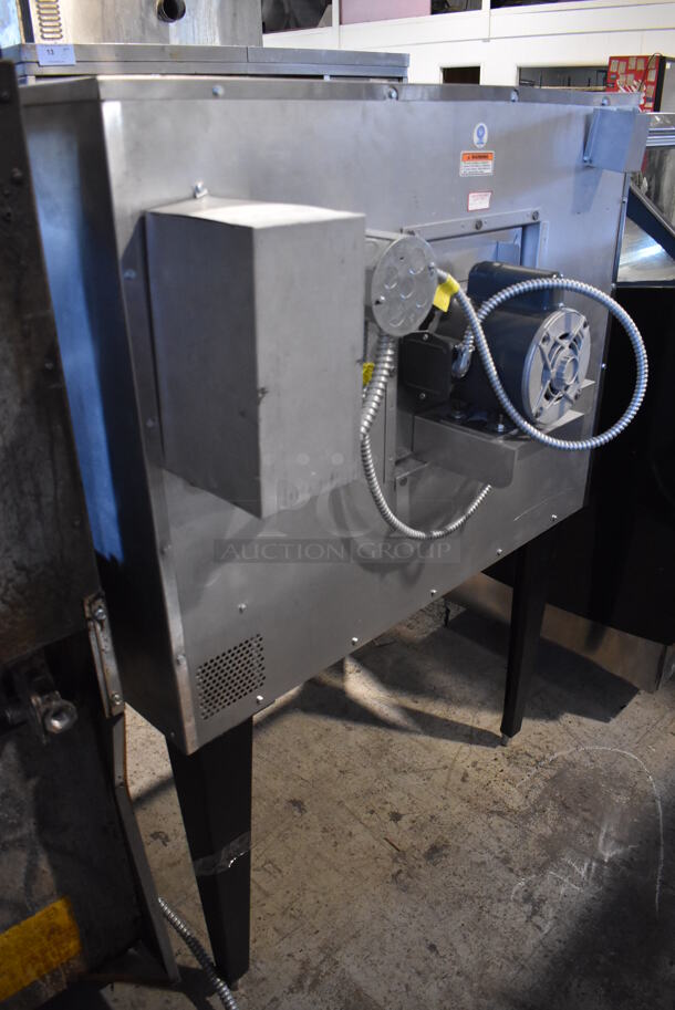 Vulcan Stainless Steel Commercial Electric Powered Full Size Convection Oven w/ View Through Doors, Metal Oven Racks and Thermostatic Controls on Metal Legs. 240 Volts, 1 or 3 Phase. 40x32x58 - Image 5 of 8
