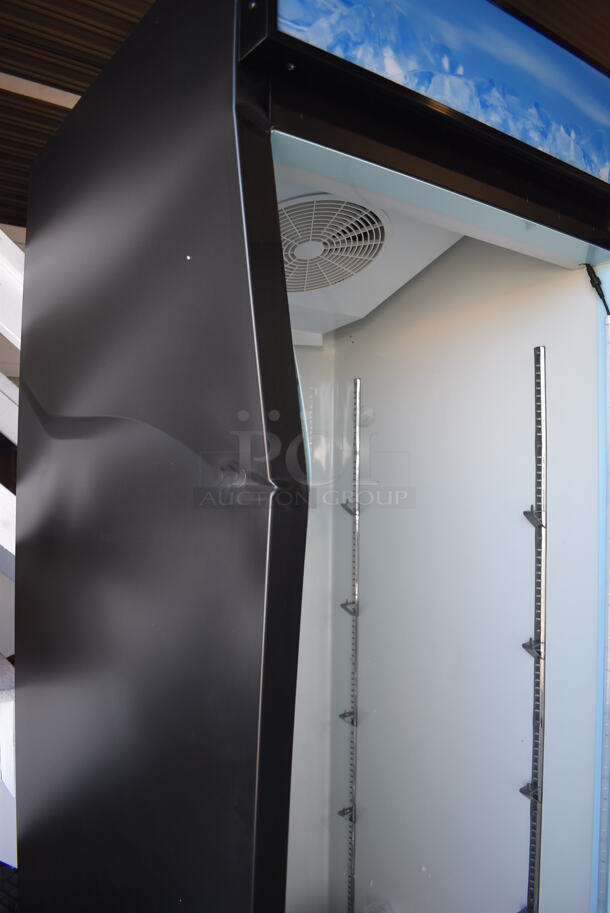 BRAND NEW SCRATCH AND DENT! Avantco 178GDC23HCB Metal Commercial Single Door Reach In Cooler Merchandiser w/ Poly Coated Racks and LED Lighting. 115 Volts, 1 Phase. 28x32x83. Tested and Working! - Image 7 of 8