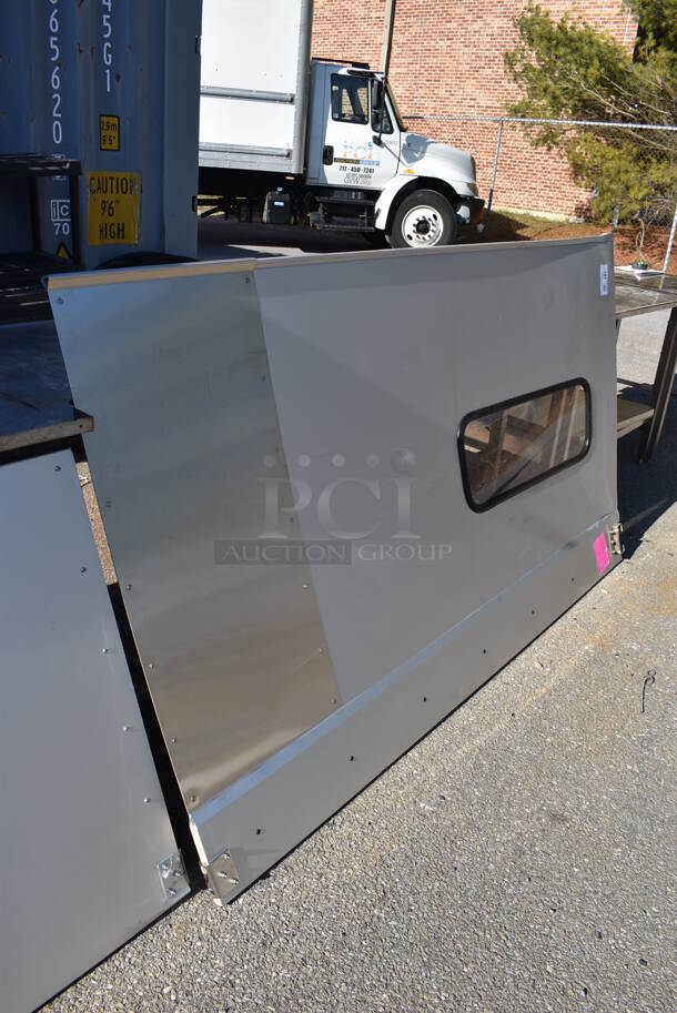 BRAND NEW SCRATCH AND DENT! Curtron Service-Pro Series 20 Single Aluminum Swinging Traffic Door. 48x2.5x82.5 - Image 5 of 5