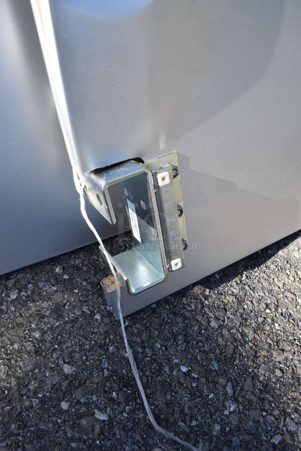 BRAND NEW SCRATCH AND DENT! Curtron Service-Pro Series 30 Double Aluminum Swinging Traffic Door. Goes GREAT w/ Lot 183! 35x2.5x82 - Image 4 of 5