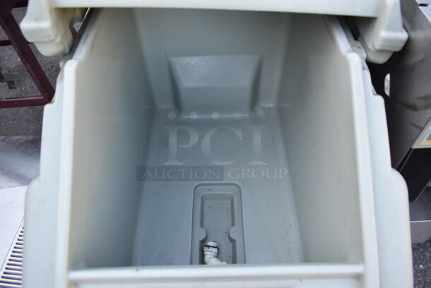 Gray Green Poly Insulated Portable Ice Bin on Commercial Casters. Missing Door. 22x32x30.5 - Image 4 of 4