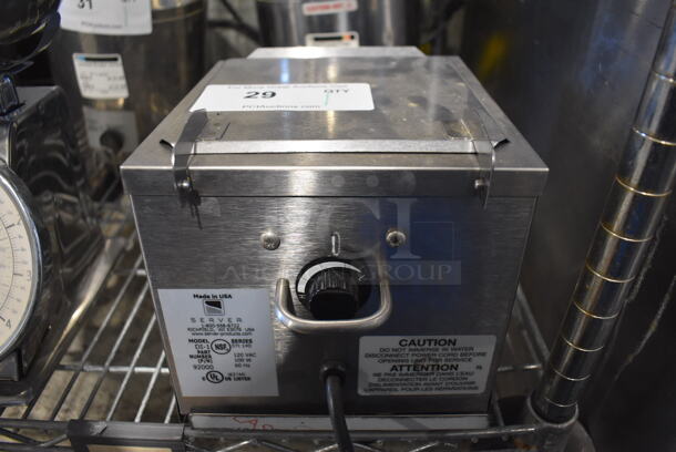 Server DI-1 Stainless Steel Commercial Countertop Single Cone Dip Warmer. 120 Volts, 1 Phase. 8x9x8. Tested and Working!