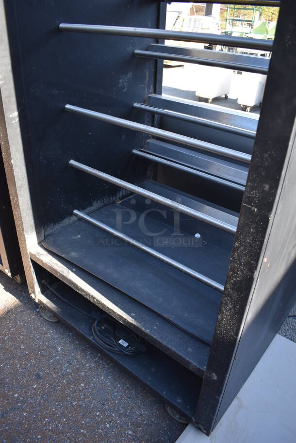 Lakeside 98253 Metal Commercial Bakery Pastry Bagel Donut Transport Display Rack on Commercial Casters. 45x34x76 - Image 3 of 6